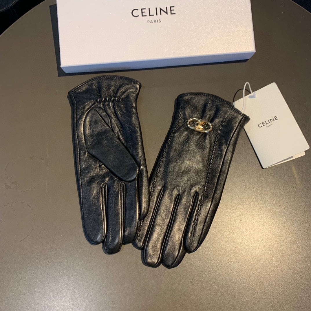 Ce1i*e Triomphe Gloves In Black