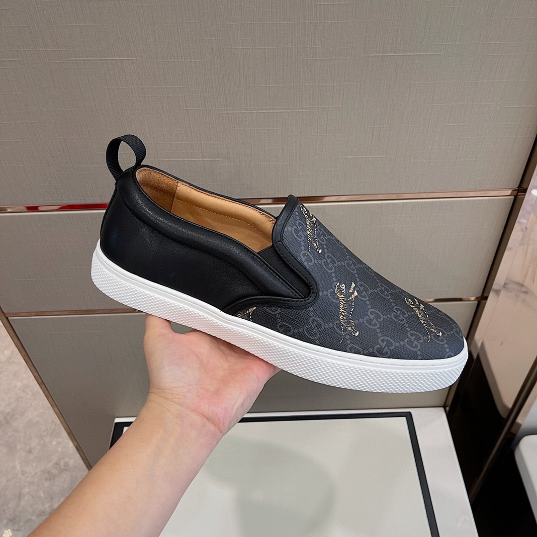 Gvc*1 Men’s Ace GG Svp*me Slip-On With Tigers Printed Black For Men 407362 G0K10 1101