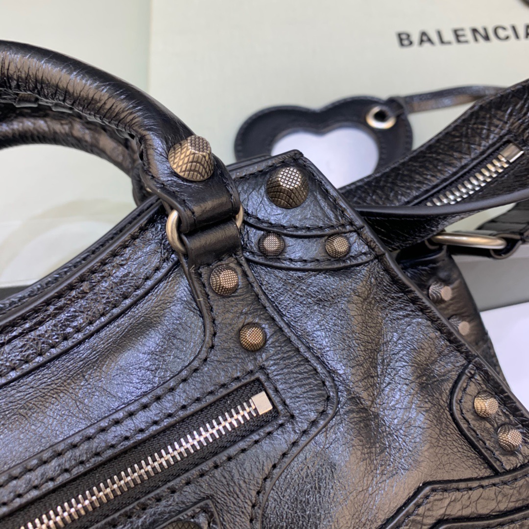 Ba1en*iaga Neo Cagole XS Handbag In Black, For Women, Women’s Bags 10.2in/26cm 700940210B01000