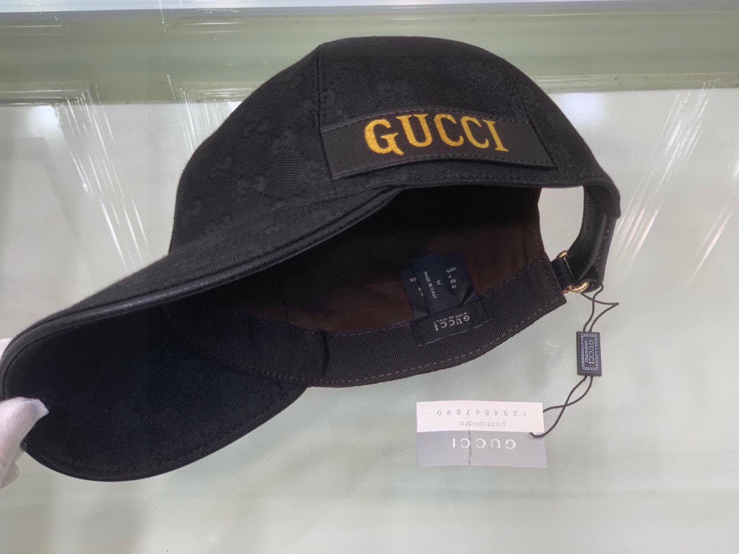 Gvc*1 GG Baseball Hat Black GG Hat