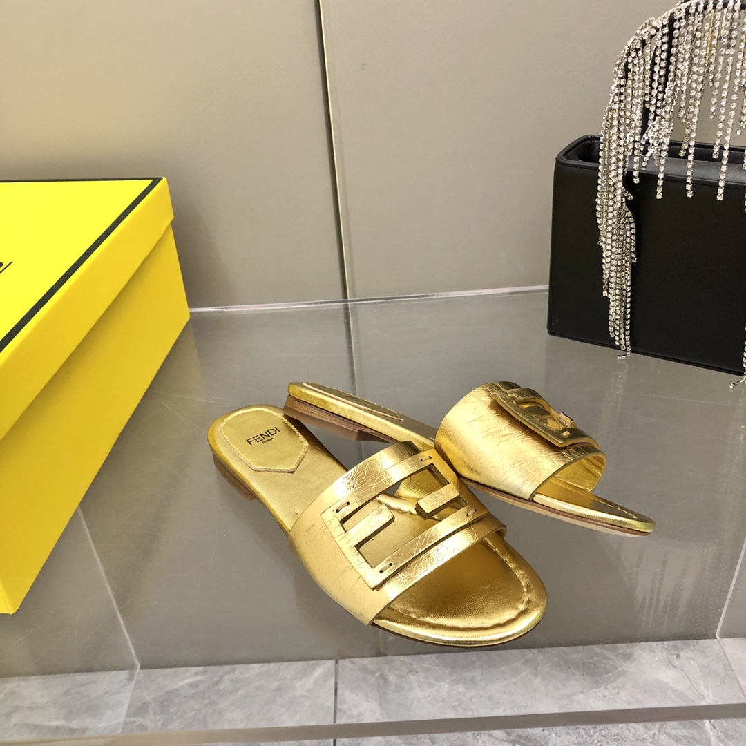 F**di Baguette Gold Nappa Slides For Women 8R8136AI16F0XV6