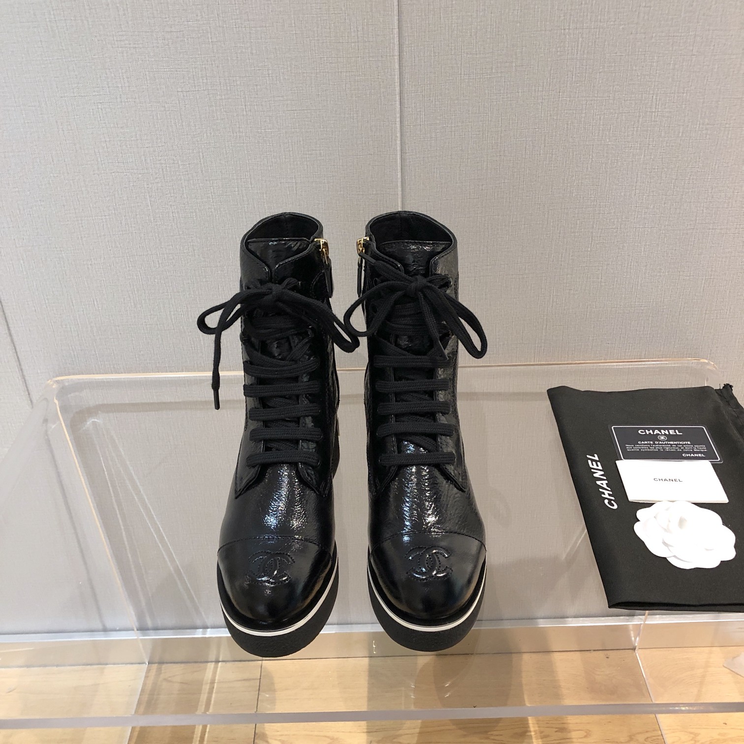 Ch**el Women’s Lace-Ups Black For Women