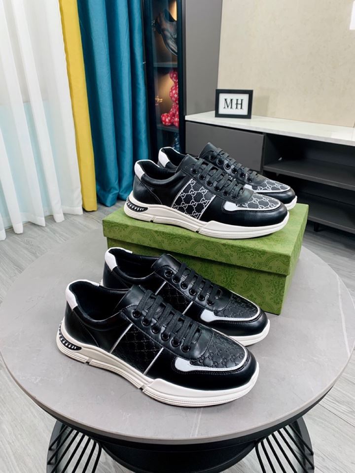 Gvc*1 Men’s GG Embossed Sneaker Chucky With Stripes Black And White For Men