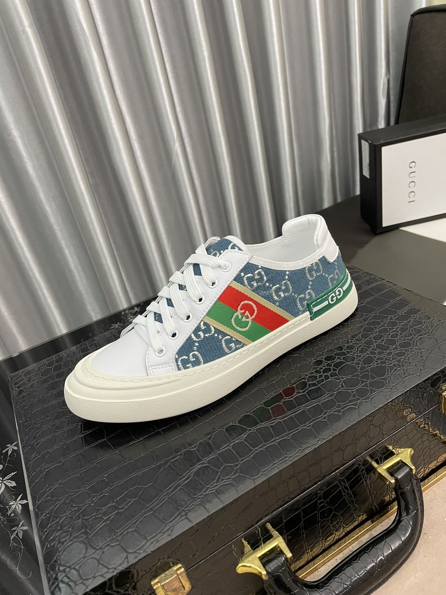 Gvc*1 Men’s GG Embroidery Sneaker With Web White And Blue For Men