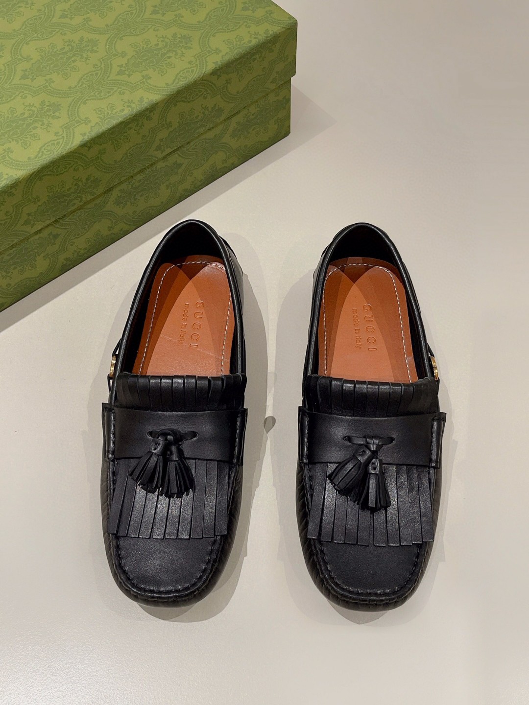 Gvc*1 Men’s Loafer With Driver Interlocking G Black For Men 624699