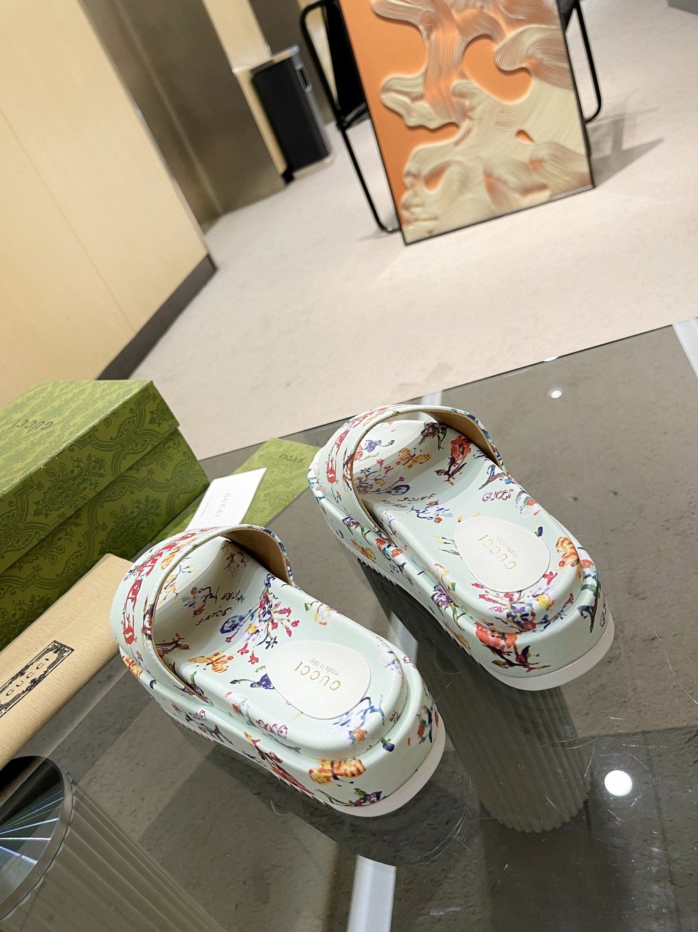Gvc*1 Women’s GG ‘Soave’ Platform Sandal White For Women GG
