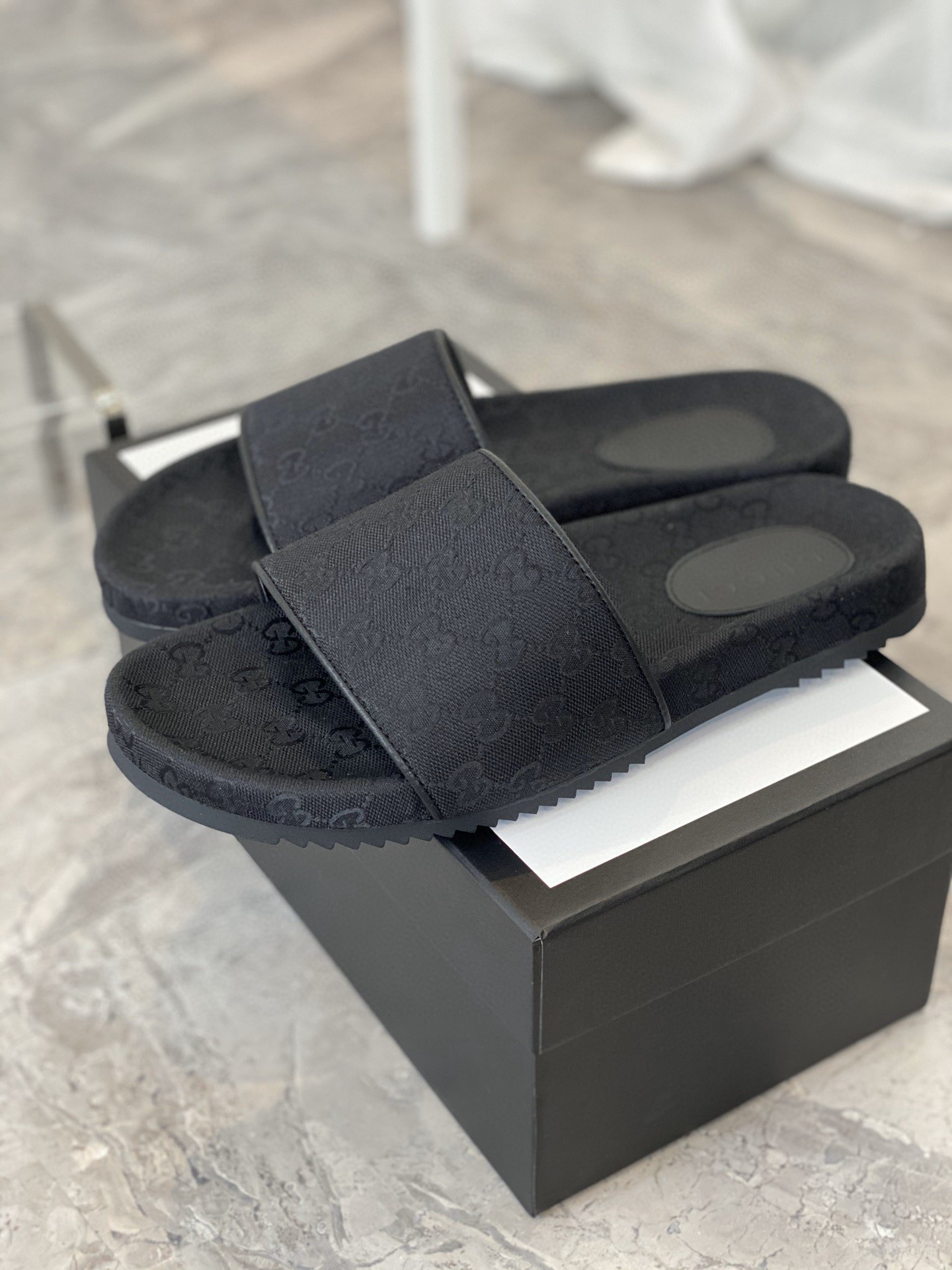 Gvc*1 Men’s GG Slide Sandals Black For Men 624695