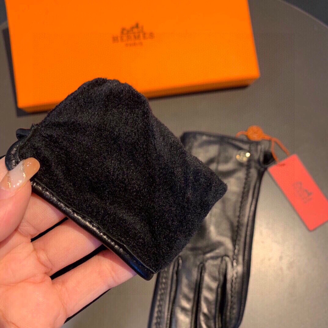 H**me5 Soya Gloves In Black