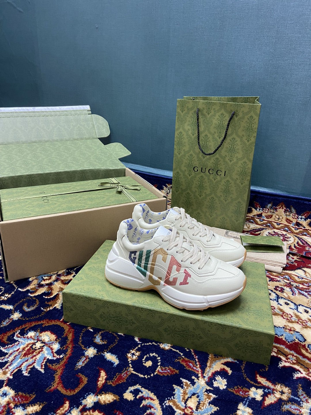 Gvc*1 Men’s Rhyton Sneakers With Glitter White Ivory For Men 524990 DRW00 9022