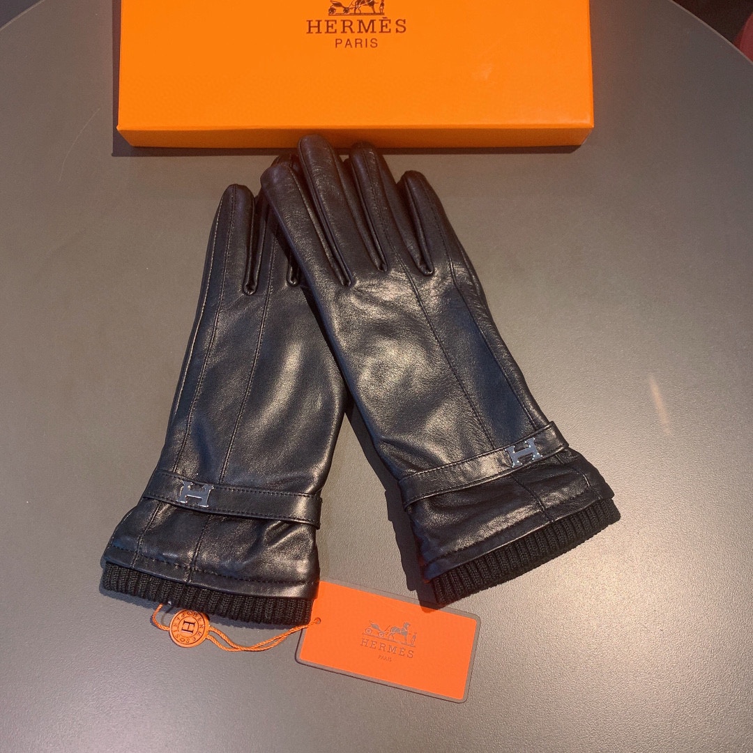 H**me5 Soya Gloves In Black