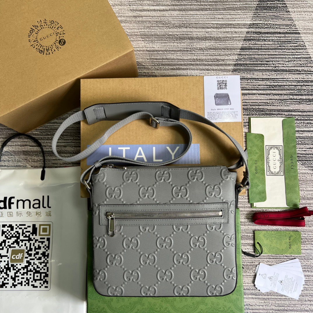 Gvc*1 GG Embossed Bag Grey GG Embossed  For Men 10.2in/26cm GG 406410 1W3CN 1275