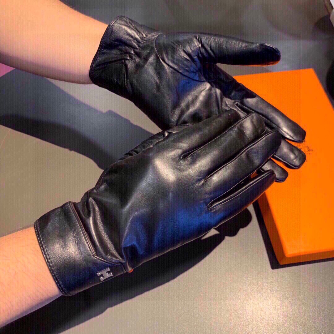 H**me5 Soya Gloves In Black