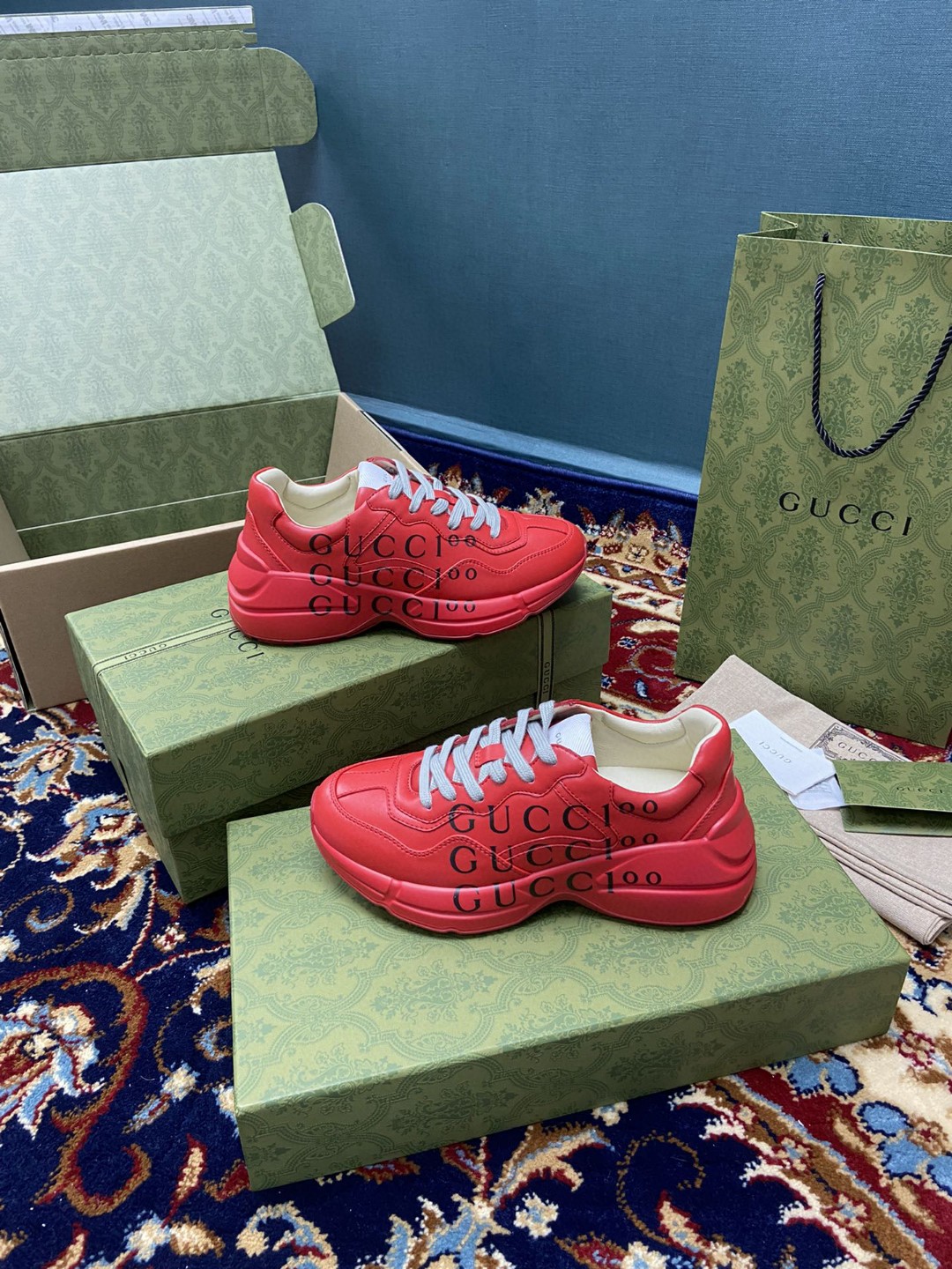 Gvc*1 Men’s 100 Rhyton Sneaker Red For Men 660938