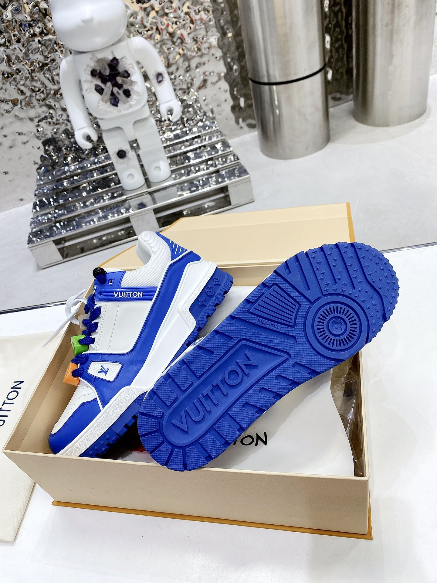 L0vis Vvtt0n LV Trainer Sneaker Blue For Men LV