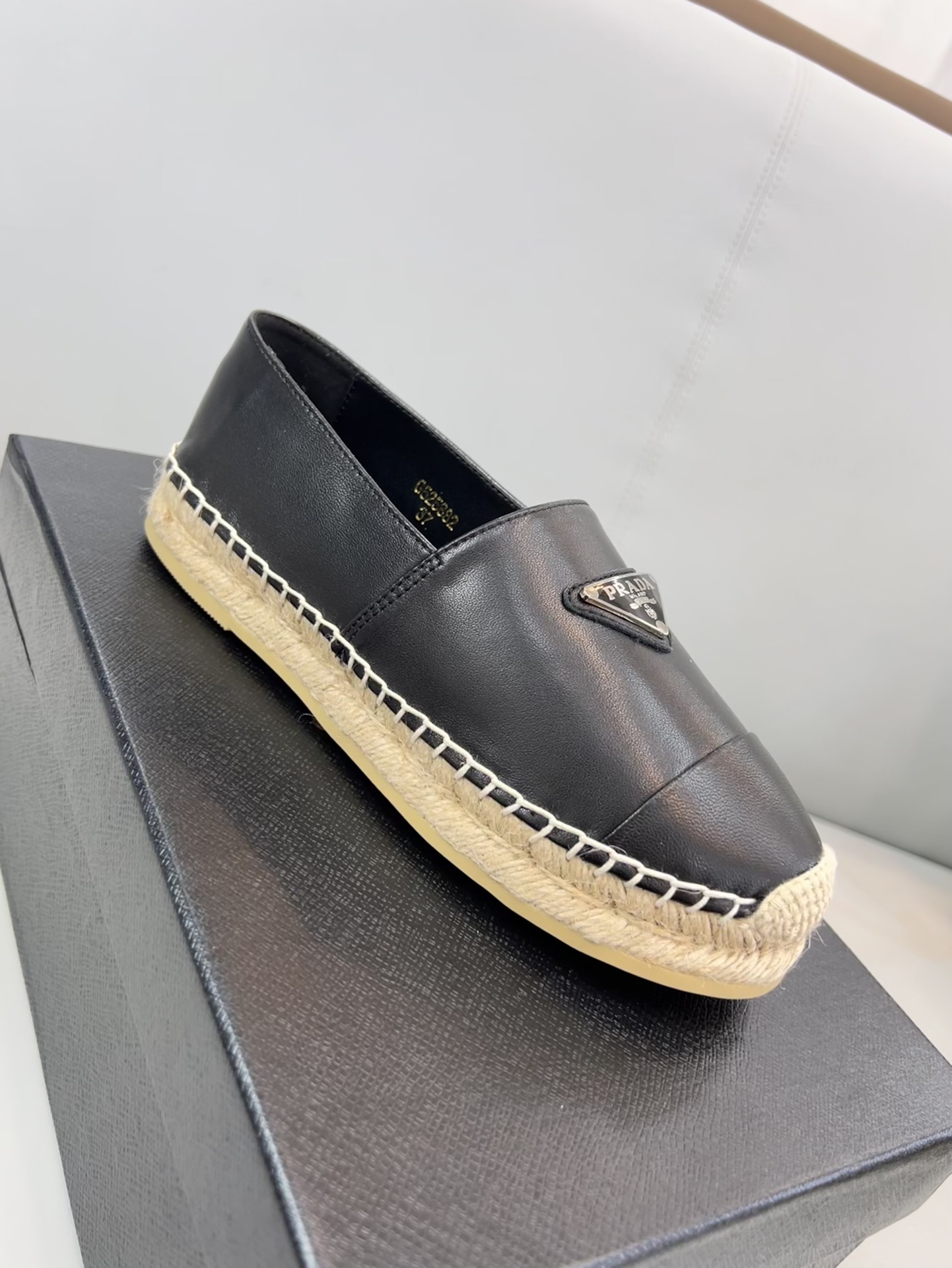Pra*a Nappa Espadrillas Black For Women 0.8in/20mm PRD