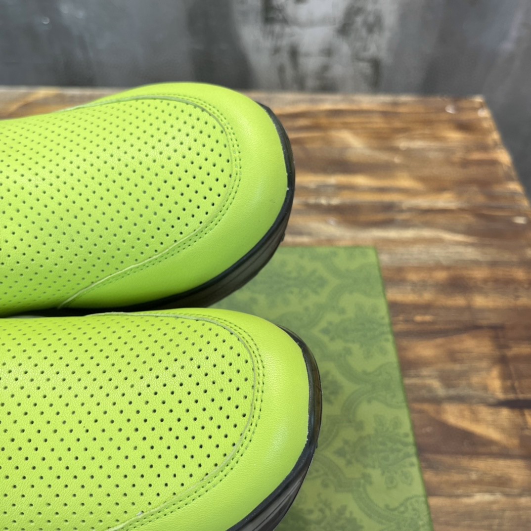 Gvc*1 Men’s Perforated Slip On Sneaker Light Green For Men 407364
