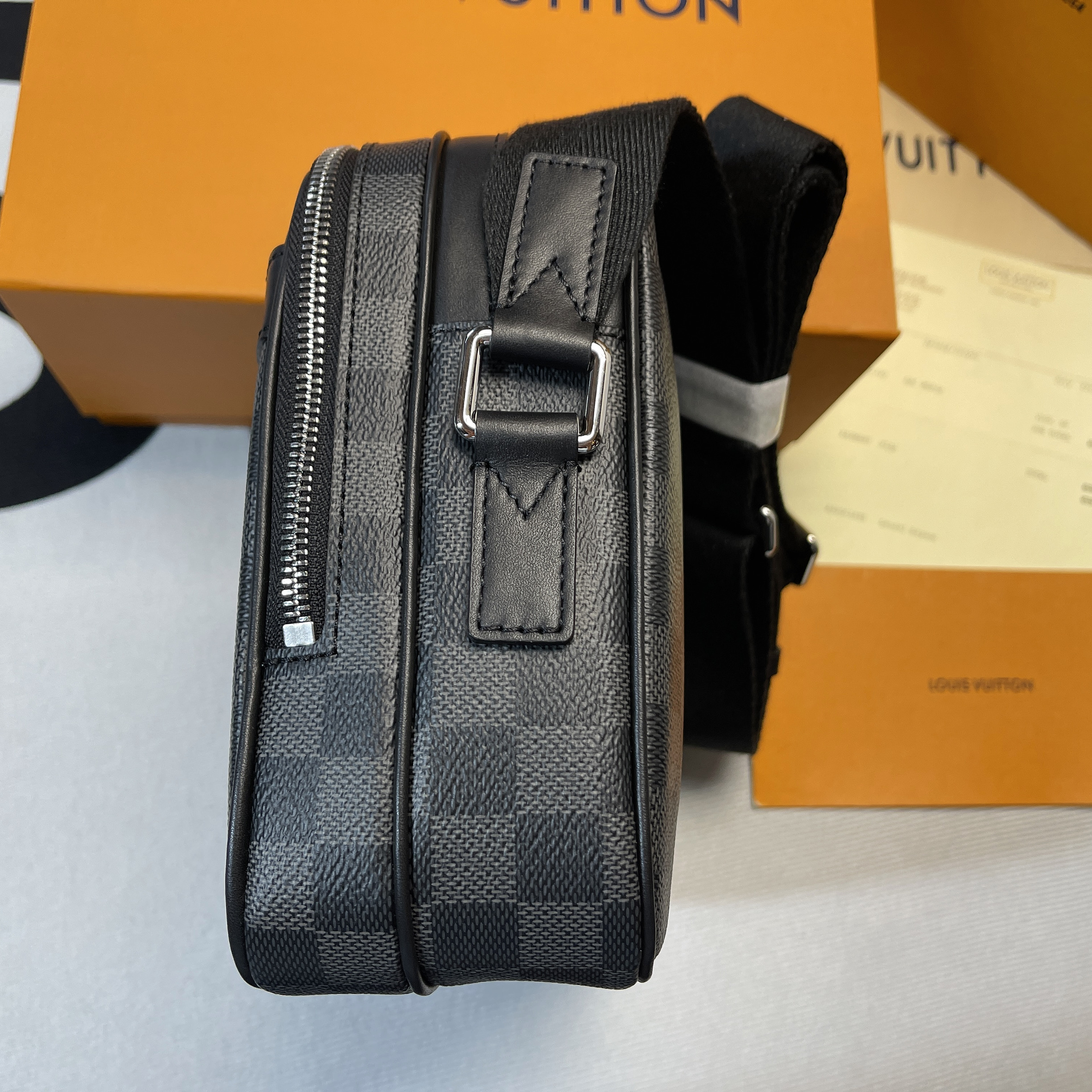 L0vis Vvtt0n Trocadero Messenger NM PM Damier Graphite For Men, Men’s Bags, Shoulder And Crossbody Bags 11.4in/29cm LV