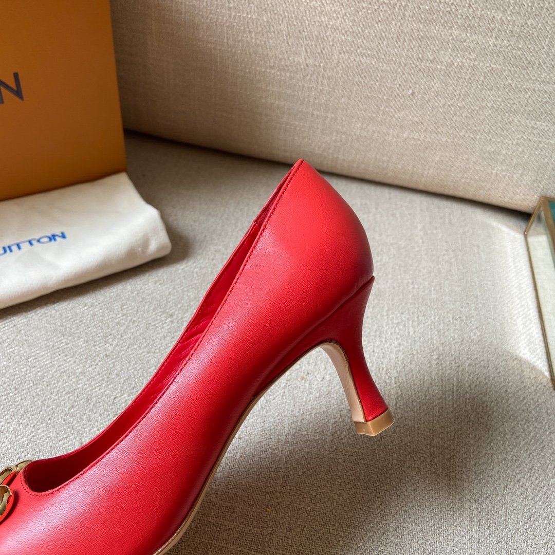 L0vis Vvtt0n Women’s Rotary Pump Red For Women LV