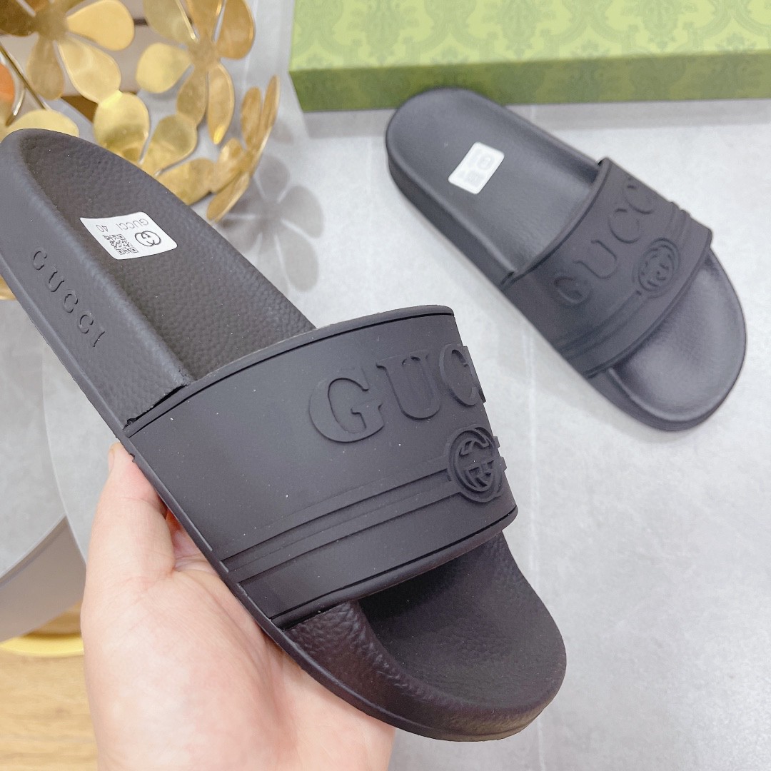 Gvc*1 Women’s Logo Rubber Slide Black For Women 522887 JCZ00 1031