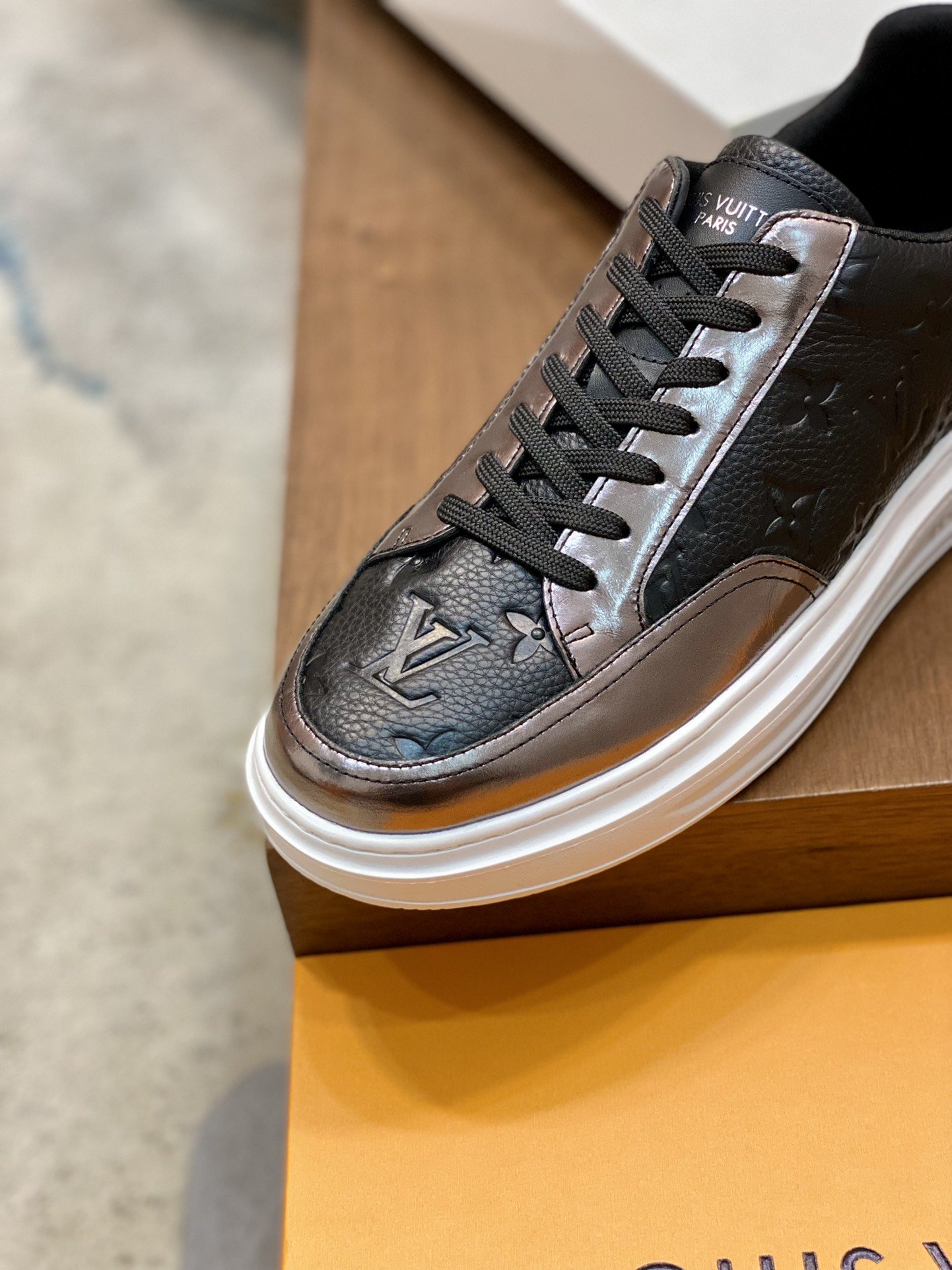 L0vis Vuittion Beverly Hills Sneaker Brown For Men LV