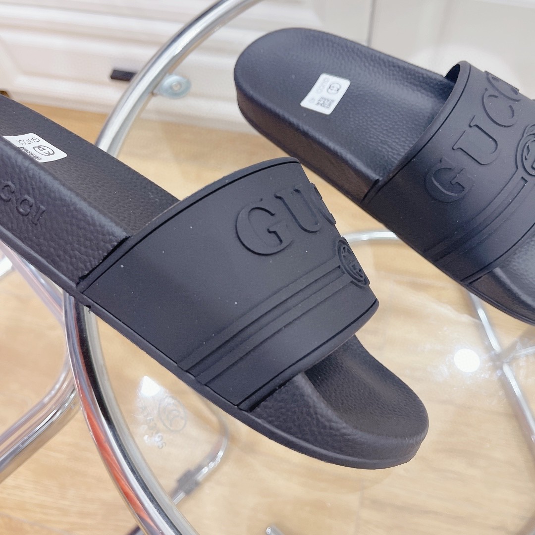 Gvc*1 Women’s Logo Rubber Slide Black For Women 522887 JCZ00 1031