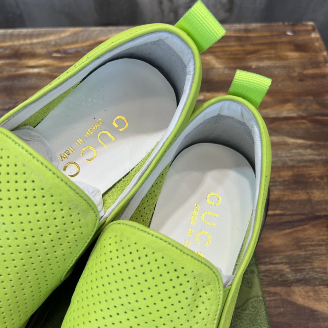 Gvc*1 Men’s Perforated Slip On Sneaker Light Green For Men 407364