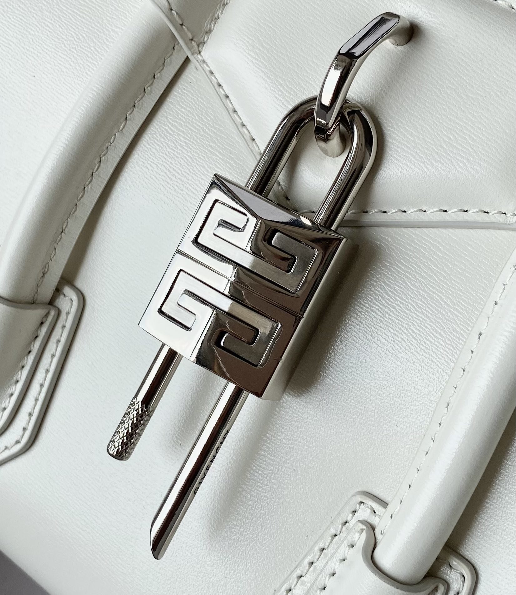 Givenchy Mini Antigona Lock Bag Ivory For Women, Women’s Handbags, Shoulder Bags 8.7in/22cm GVC BB50J0B16S-105