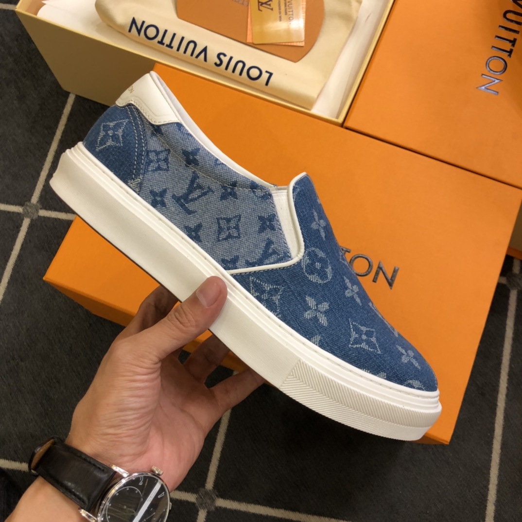 L0vis Vvtt0n LV Slip On Blue For Men LV