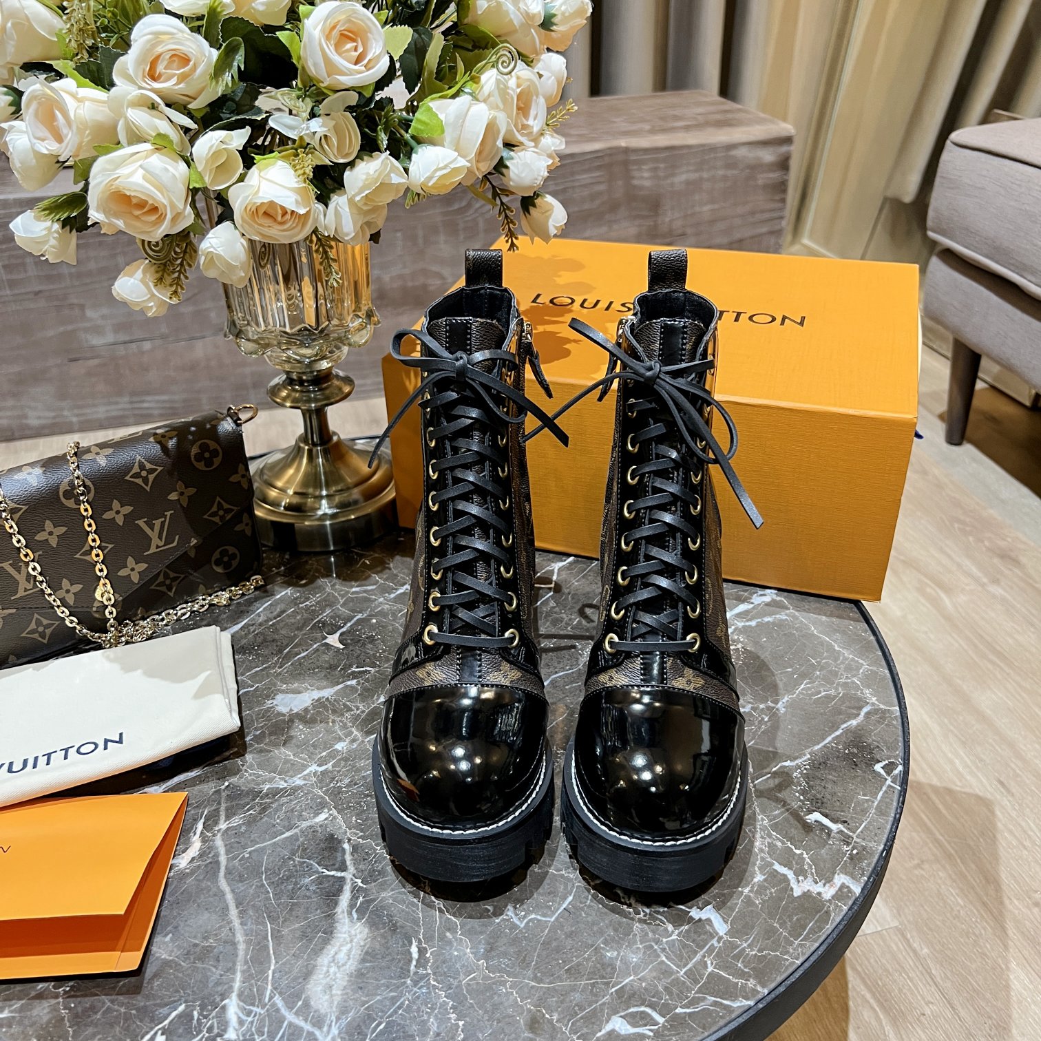 L0vis Vvtt0n Women’s Star Trail Ankle Boots Brown For Women LV