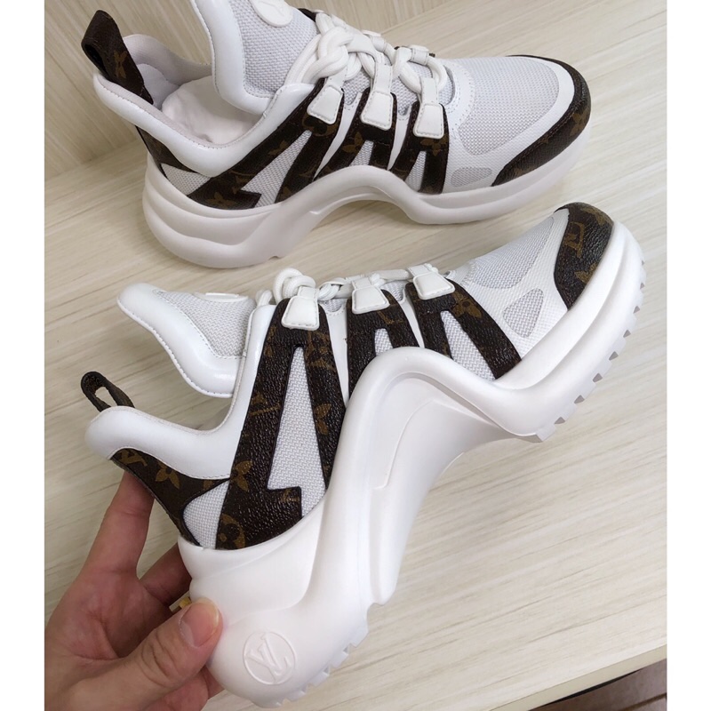 L0vis Vvtt0n Women’s LV Archlight Sneaker White For Women LV 1A43KV