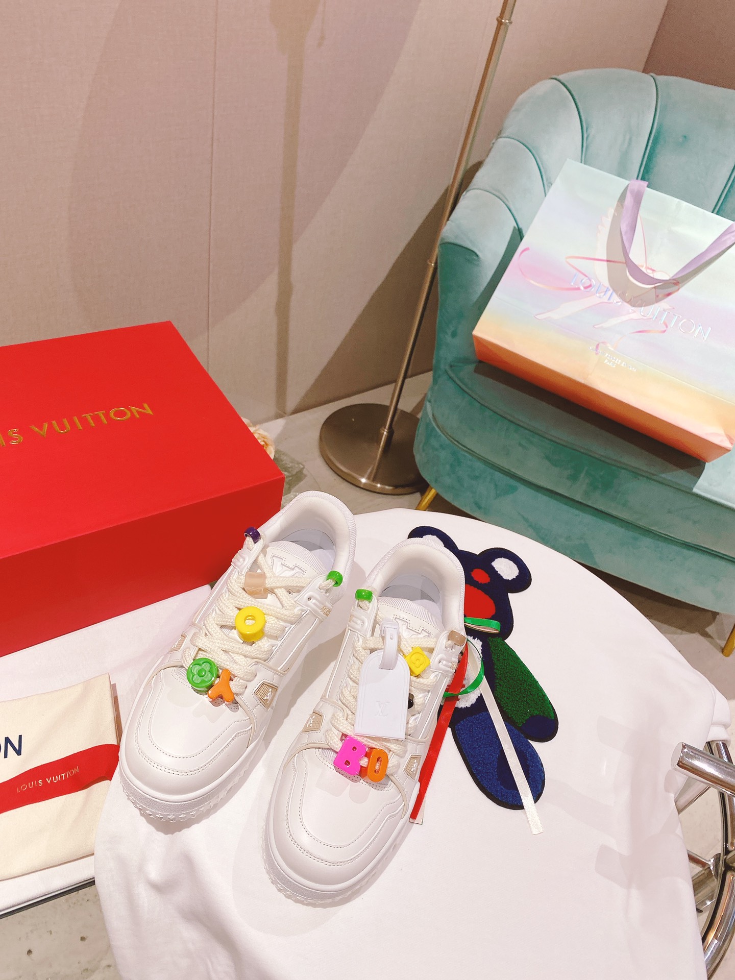 L0vis Vvtt0n Women’s LV Trainer Sneaker White For Women LV