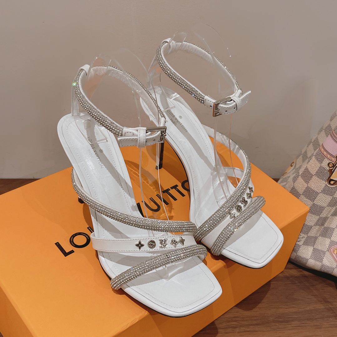 L0vis Vvtt0n Women’s Appeal Sandal White For Women LV