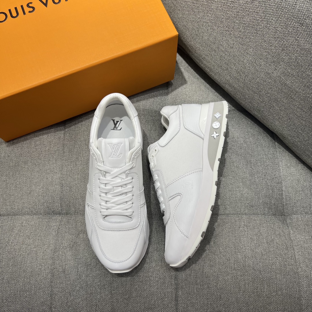 L0vis Vvtt0n Run Away Sneaker White For Men LV