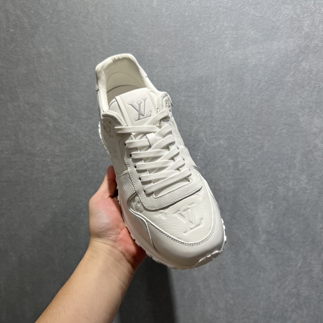 L0vis Vvtt0n Run Away Sneaker White For Men LV 1A9ZK8