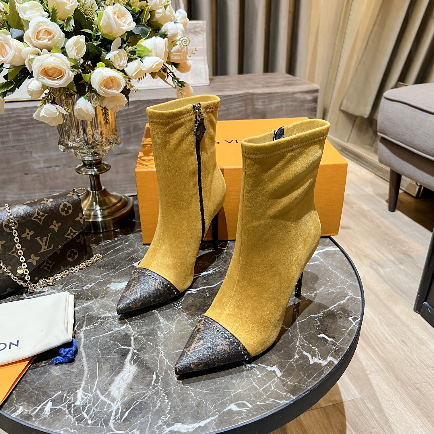 L0vis Vvtt0n Women’s Cherie Ankle Boots Yellow Women LV