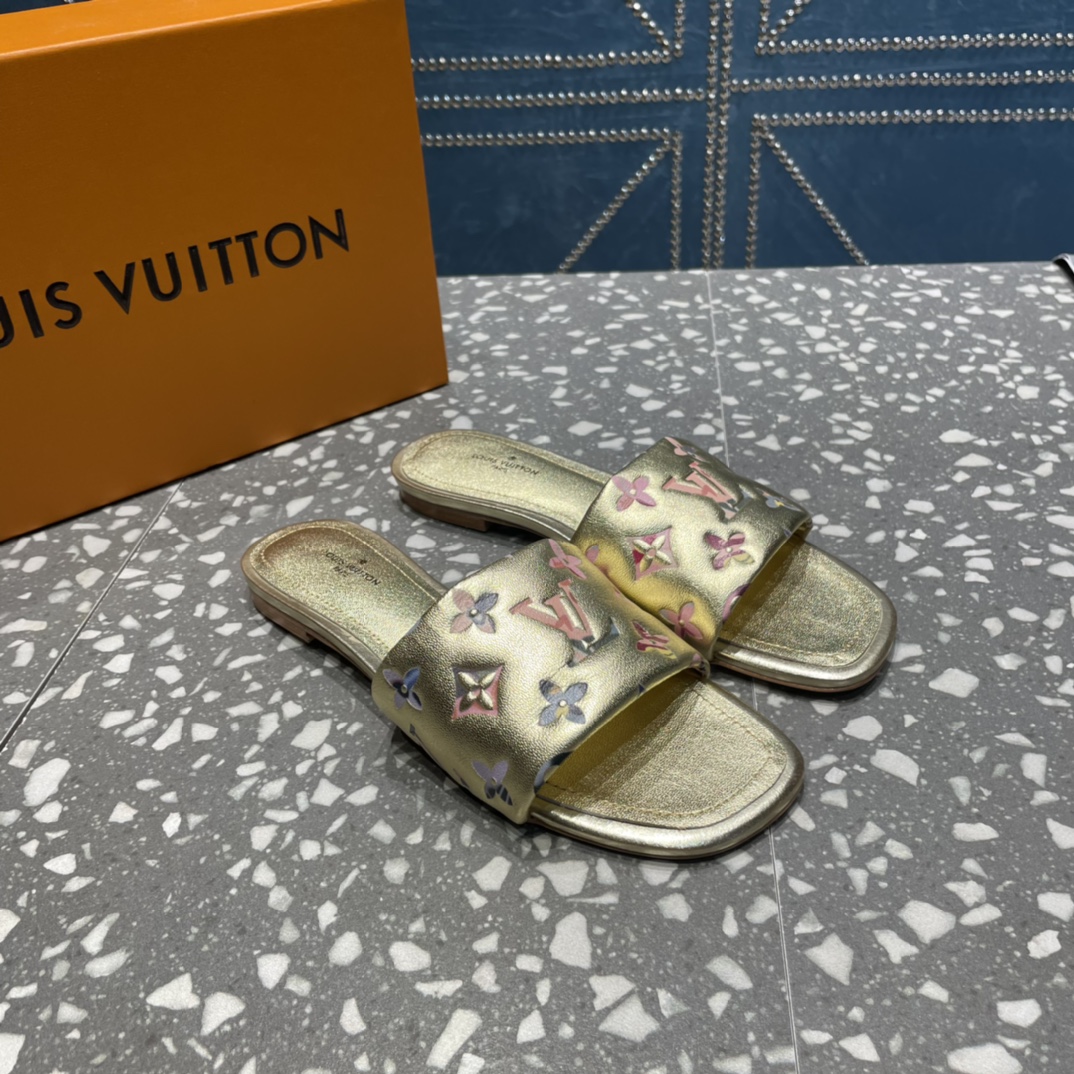 L0vis Vvtt0n Women’s Revival Flat Mule Gold For Women LV