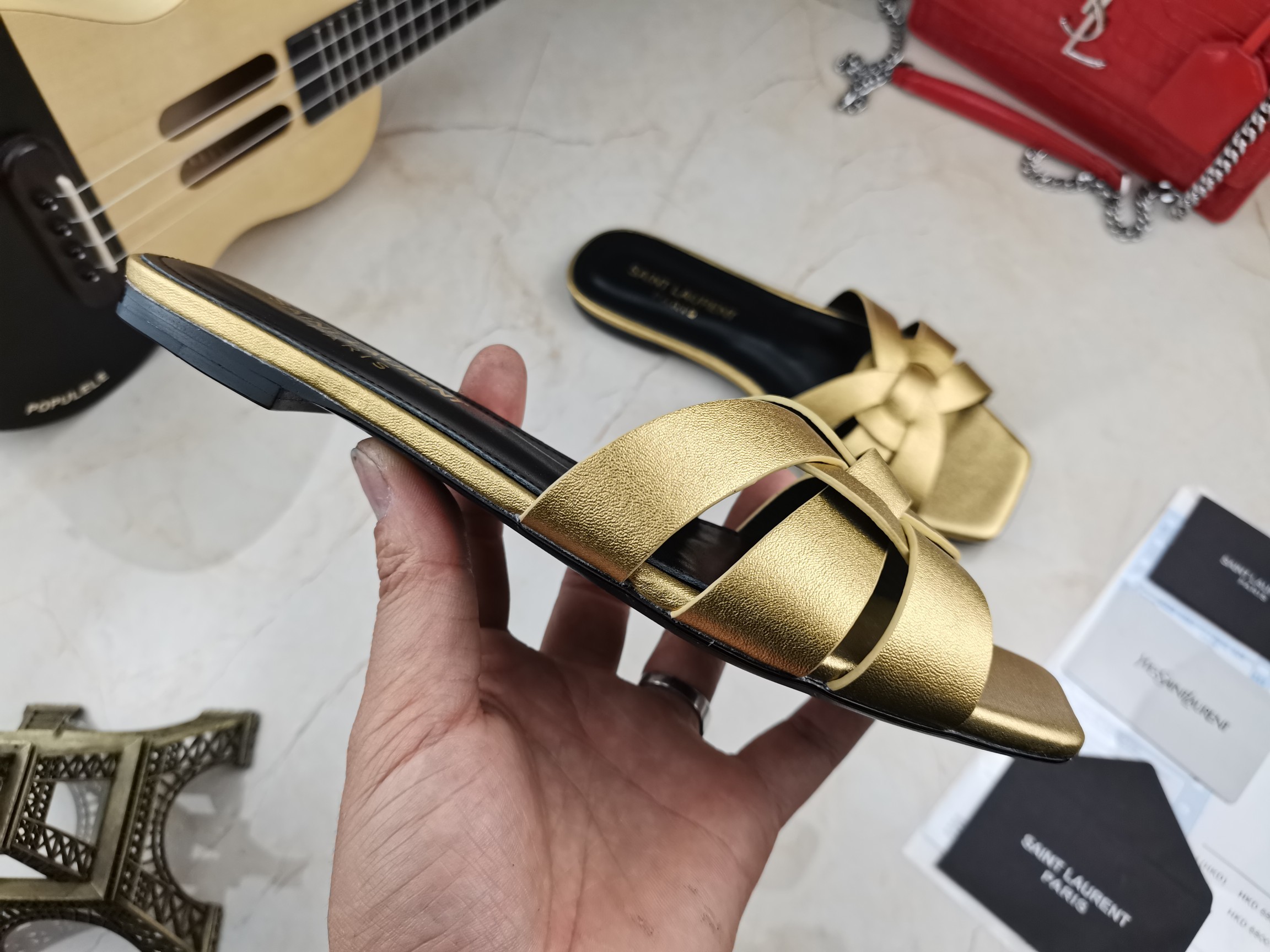 Sa1nt Lau*nt Women’s Tribute Flat Mules Gold For Women Y51