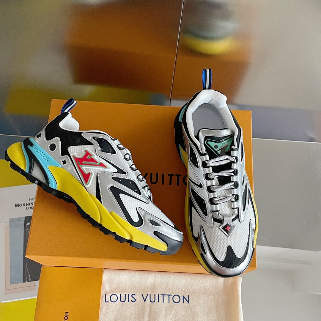 L0vis Vvtt0n Men’s LV Runner Tatic Sneaker Sliver For Men LV