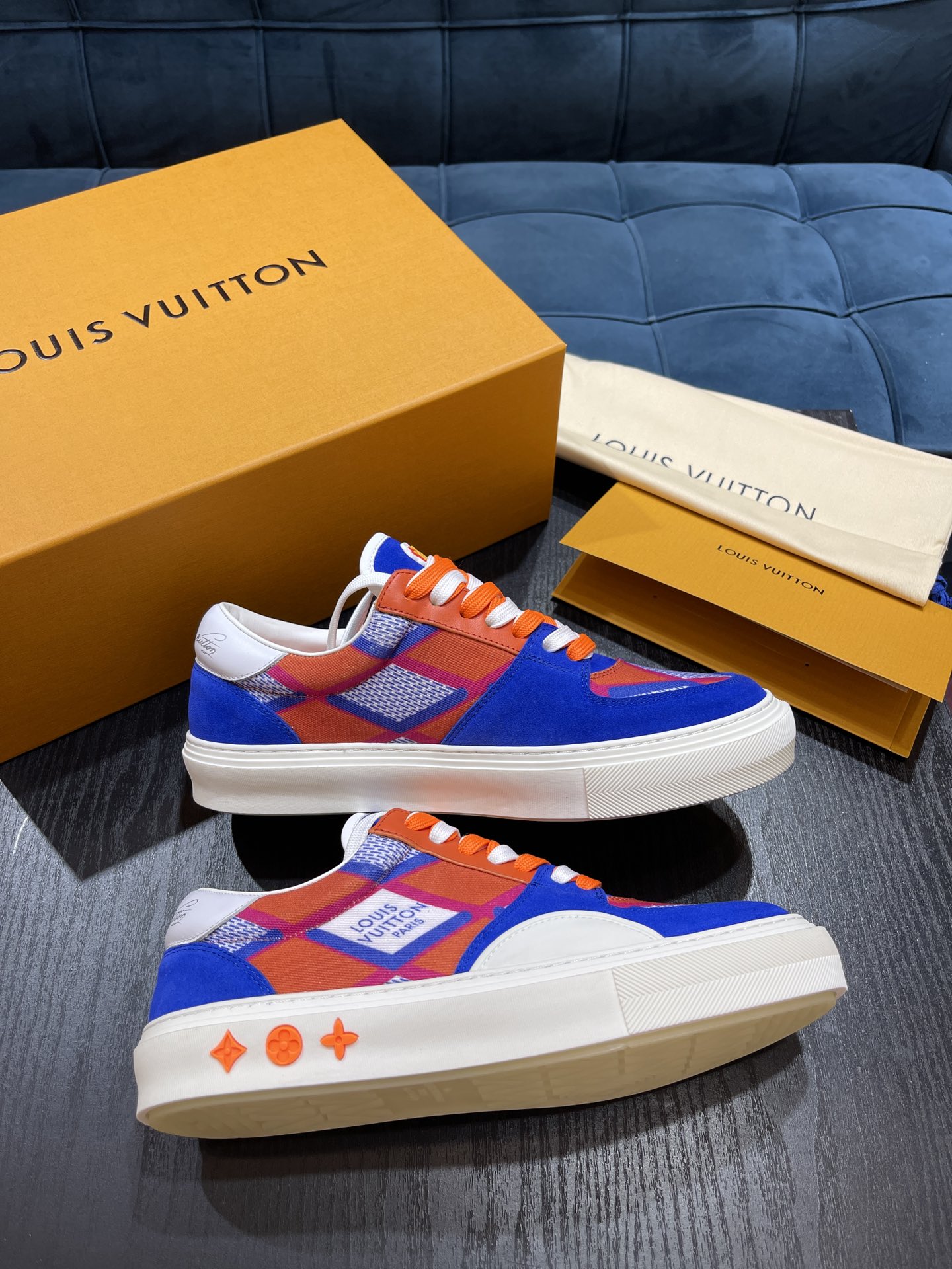 L0vis Vvtt0n LV Ollie Richelieu Orange For Men LV 1AAHQF