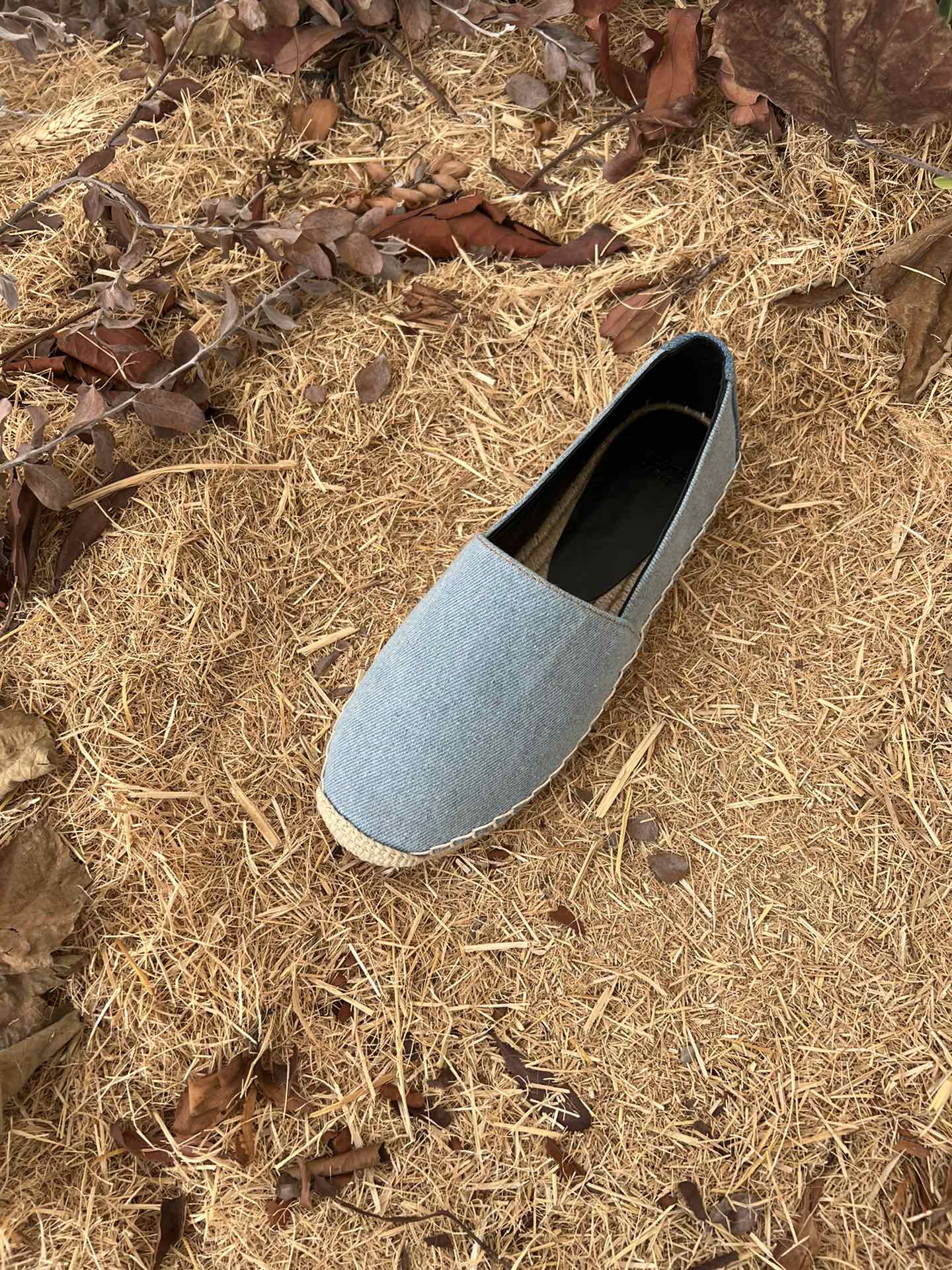 Sa1nt Lau*nt Women’s Y51 Embroidered Espadrilles Blue For Women Y51