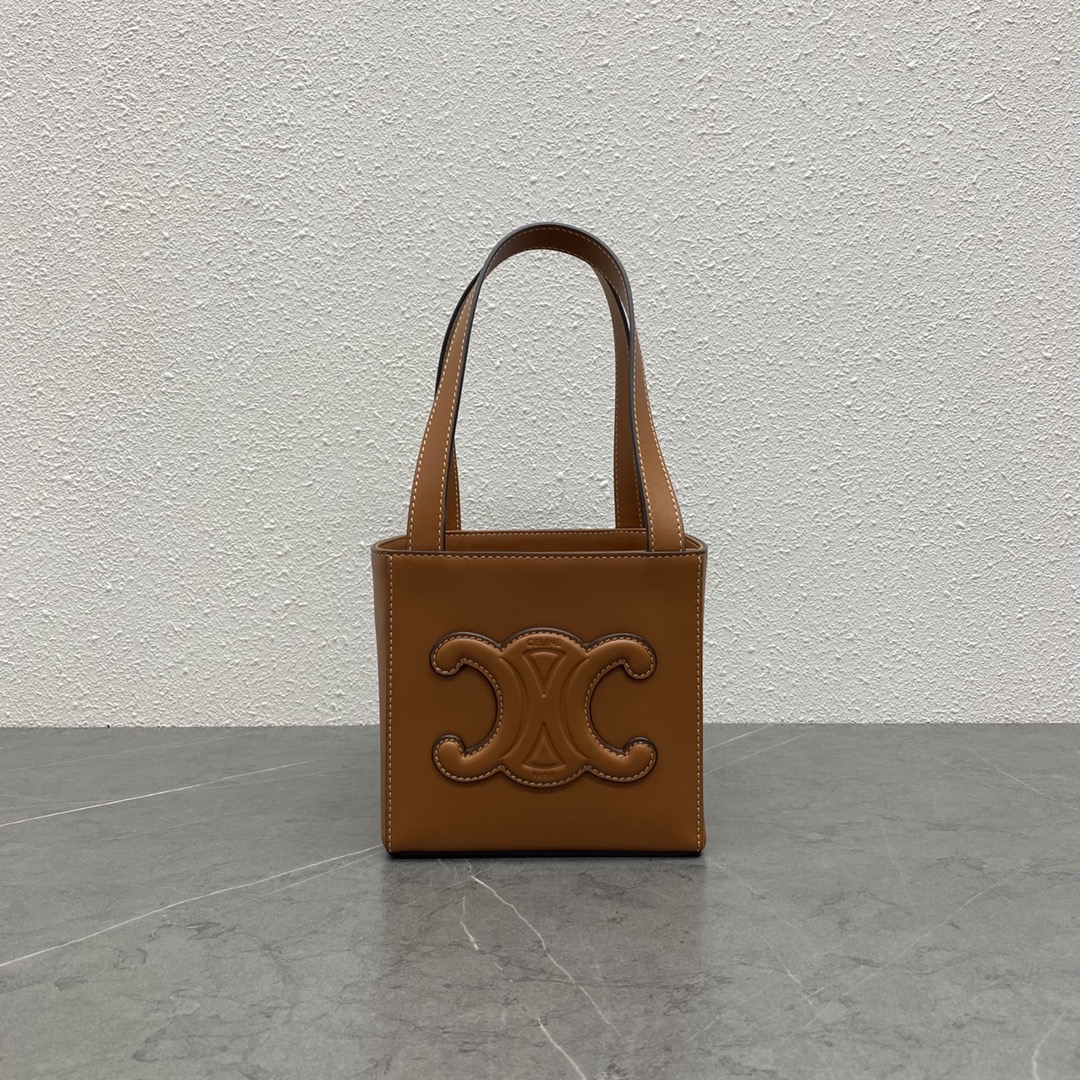Ce1i*e Cube Bag Cuir Triomphe Square Tan For Women 6in/15cm