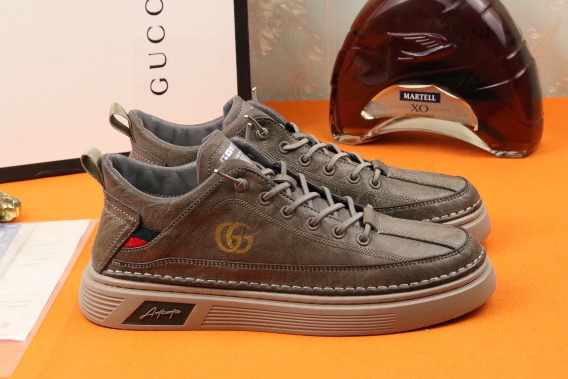 Gvc*1 Men’s Sneakers With Logo GG Gold Web Brown For Men