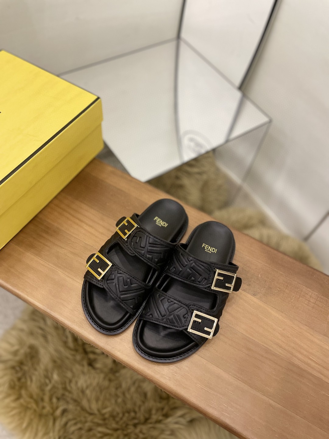 F**di Feel Slides Black For Women