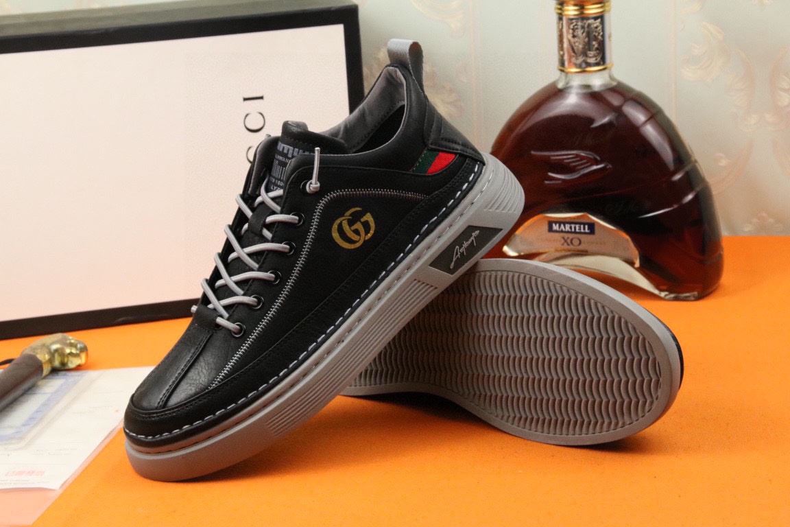 Gvc*1 Men’s Sneakers With Logo GG Gold Web Black For Men