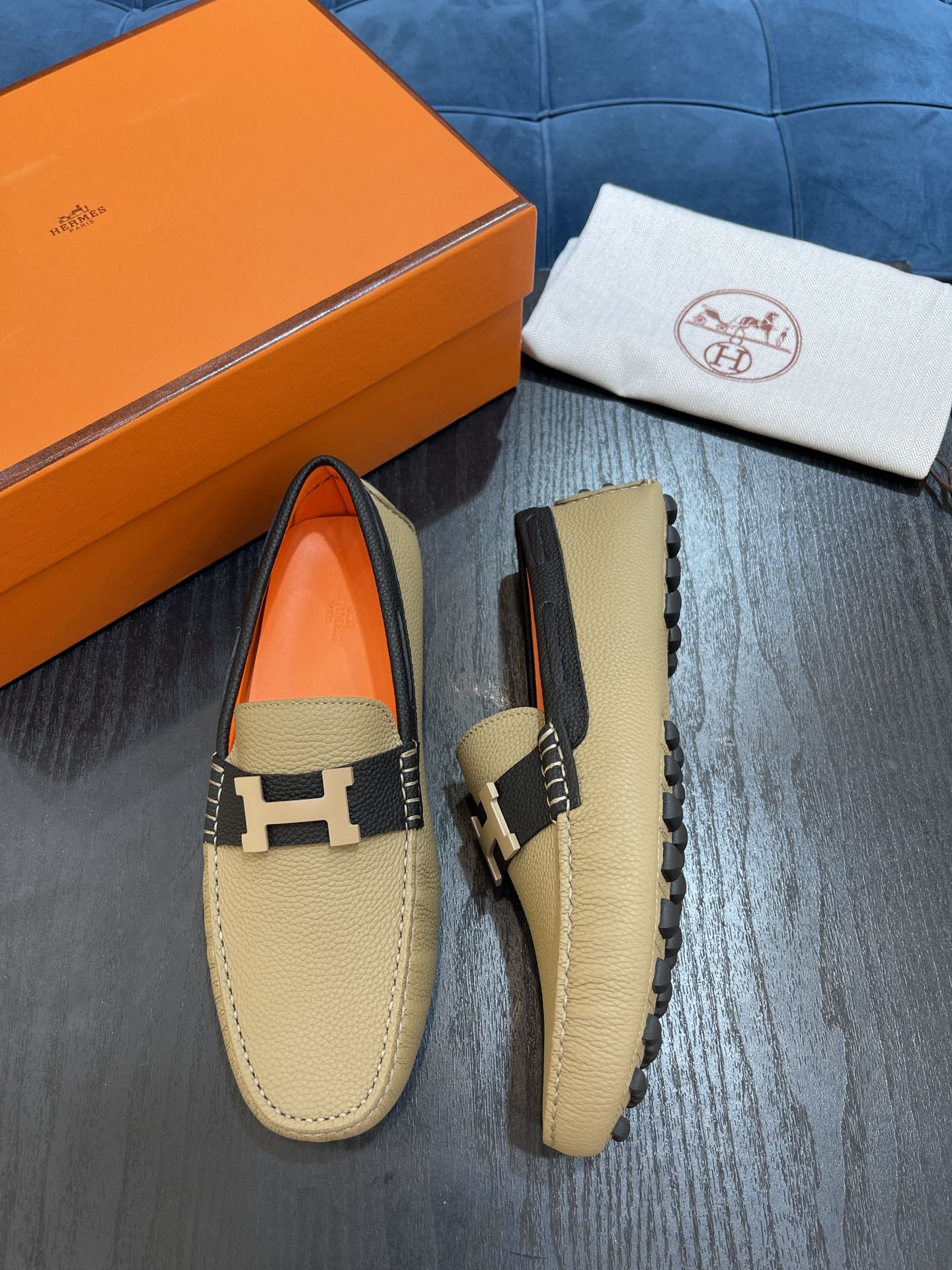 H**me5 Irving Loafer Beige For Men