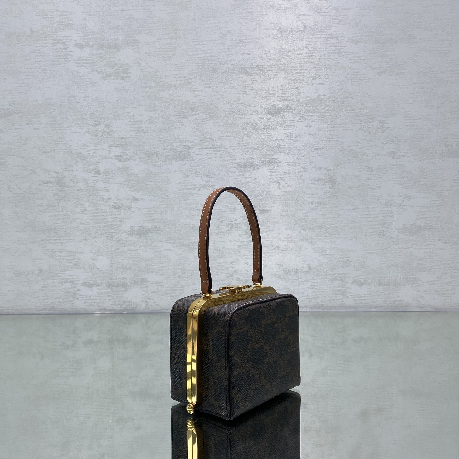 Ce1i*e Triomphe Minaudiere In Triomphe Canvas Brown For Women 4in/10cm