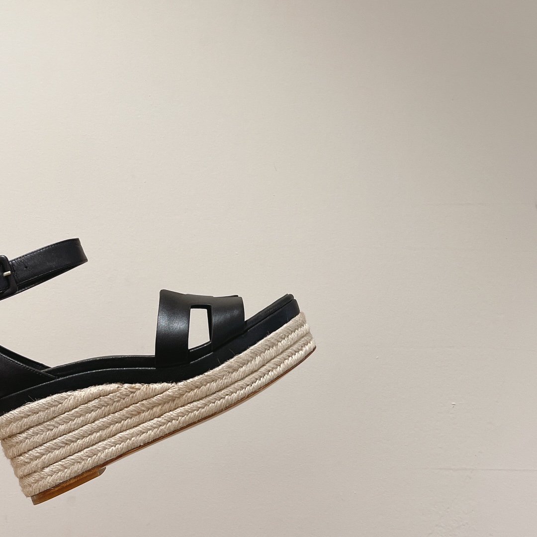 H**me5 Doll 40 Espadrilles Black For Women 1.6in/4cm