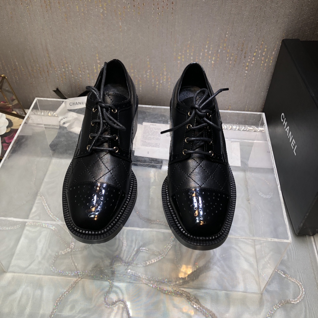 Ch**el Women’s Laced Shoes Black For Women