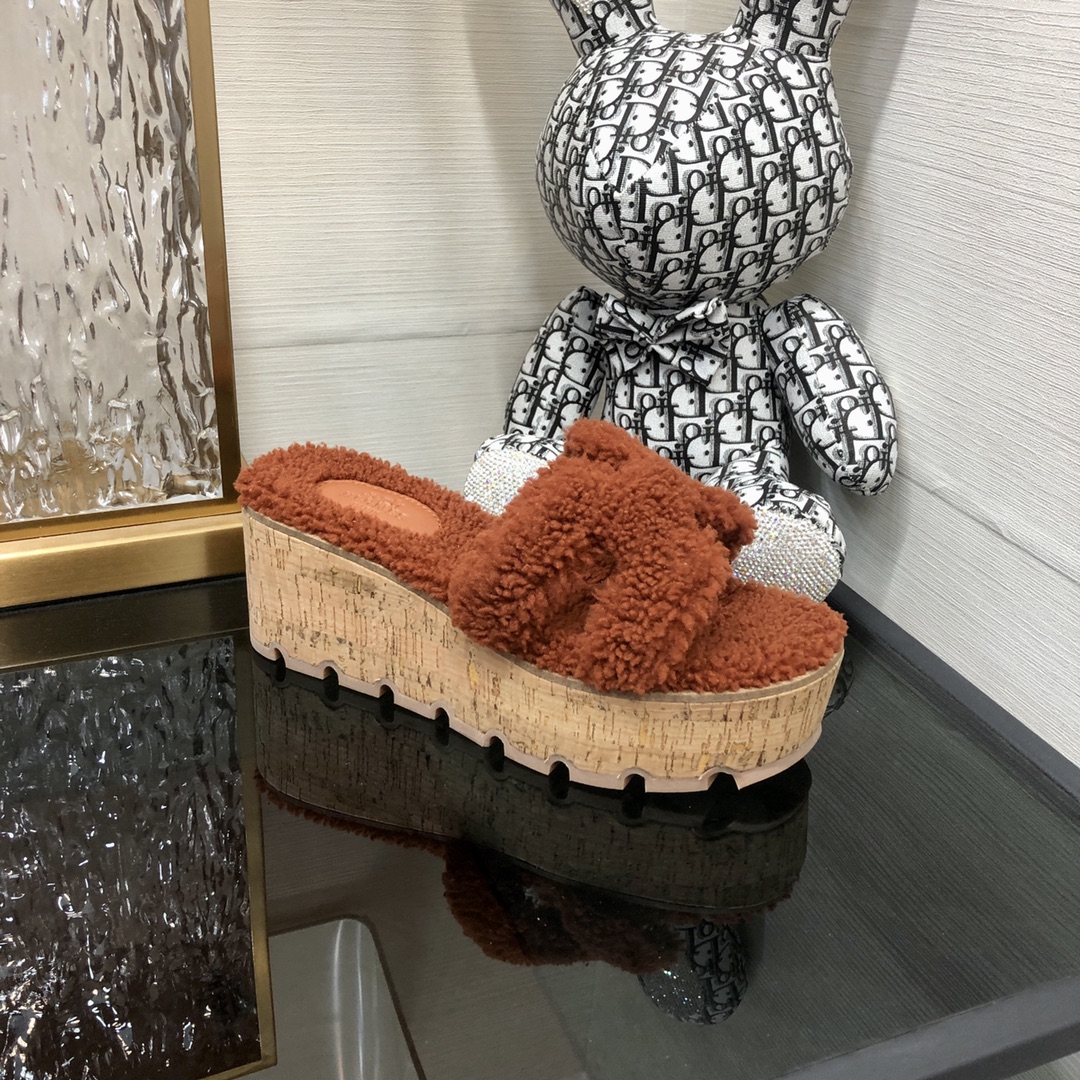 H**me5 Figari Sandal Brown For Women