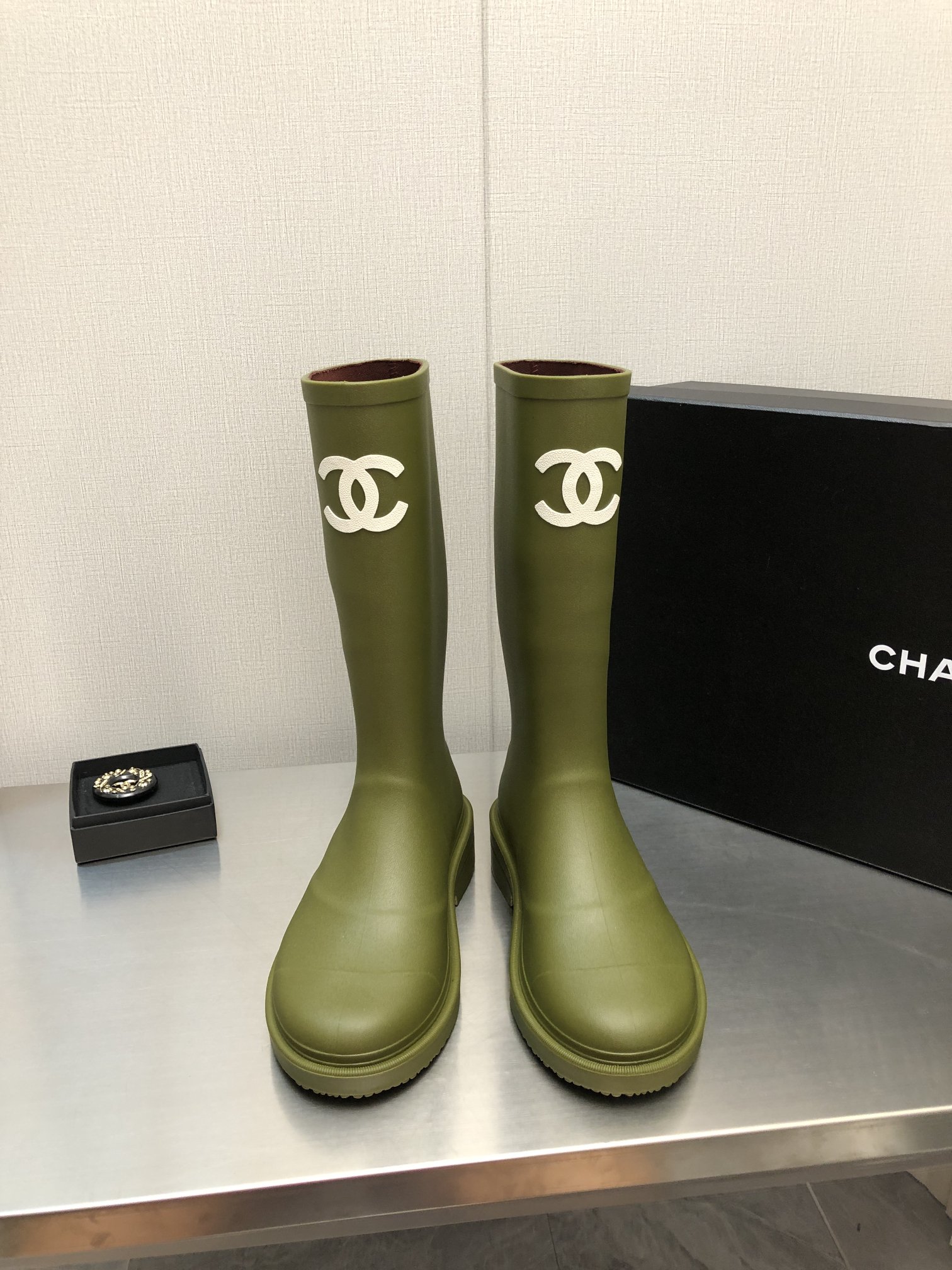 Ch**el Women’s Hight Boots Dark Green For Women